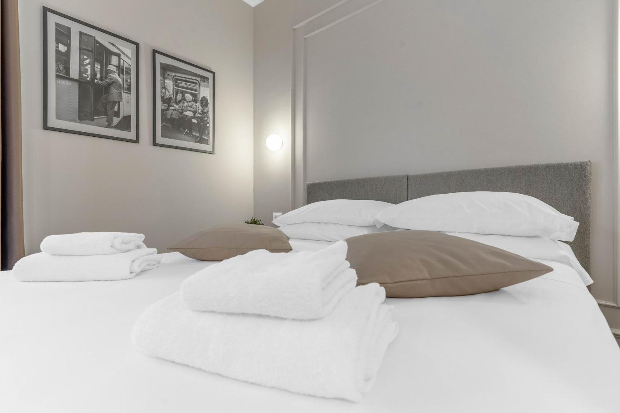 Torriani Suites Foresteria Lombarda ミラノ エクステリア 写真