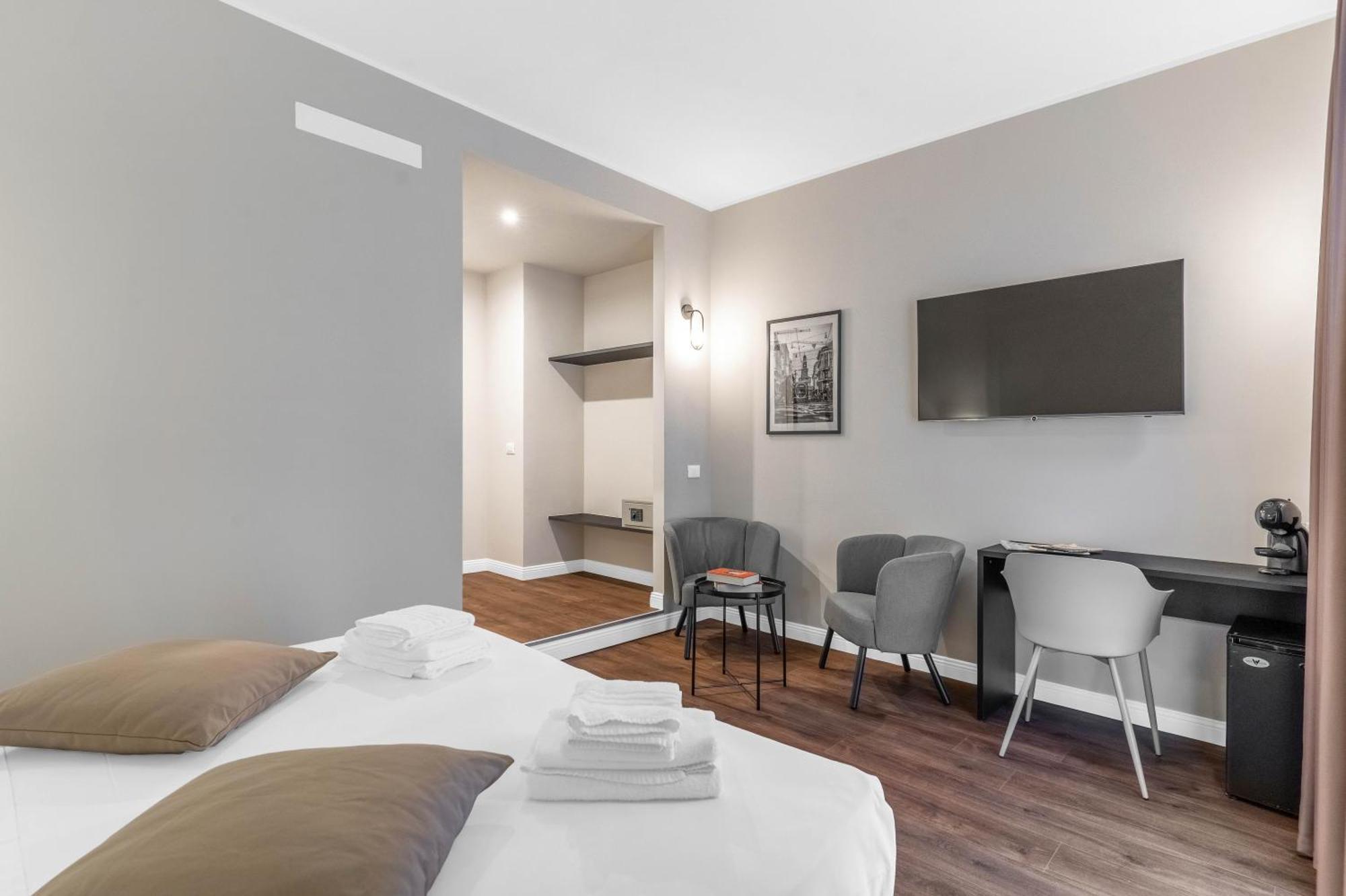 Torriani Suites Foresteria Lombarda ミラノ エクステリア 写真